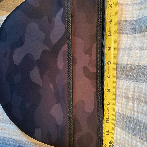 NWT‼️Haute Shore Belt Sling Bag - Picture 5 of 5